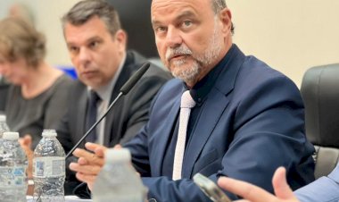 Deputado Ricardo Madalena convoca CEO da Sabesp durante reunião da CAMM na Alesp