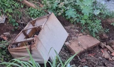 Flagra de morador desovando sofá no Córrego do Sapé acende alerta para crime ambiental; Saiba onde e como descartar resíduos em Bariri