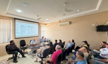 Trailers e lanchonetes: Prefeitura explica propostas que serão apresentadas ao MP, incluindo o futuro lanchódromo “Food Park Bariri”