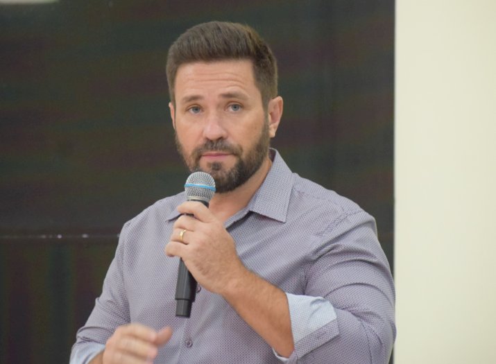 Banco Master: Leandro Gonzalez envia moção de repúdio ao Senado Federal, por “inércia, omissão” e envolvimento de ministros do STF no caso