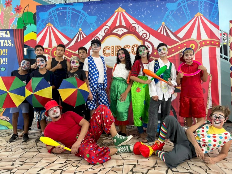 Escola Ephigênia celebra o Dia do Circo com espetáculo emocionante