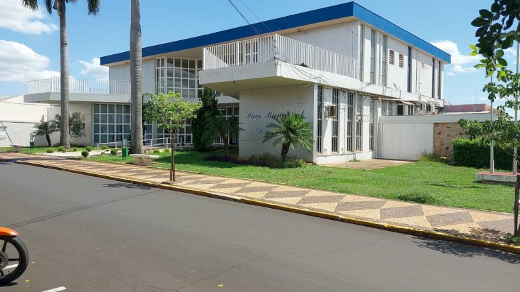 Prefeitura de Bariri abre nesta sexta-feira inscrições para Concurso Público com salários de até R$ 19,5 mil