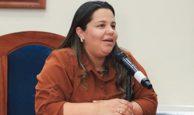 Em Nova Resende, vereadora Valéria Violante toma posse após renúncia de Odair Lobo