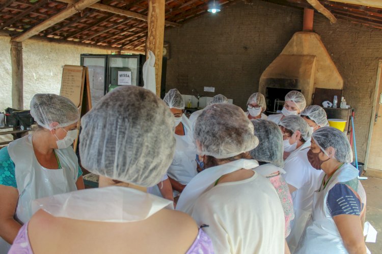 Semana da Mulher: Sindicato dos Produtos Rurais de Guaxupé junto a Faemg/Senar, em parceria com a Cooxupé, proporcionaram 4 dias de muita alegria e produção