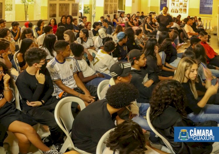 Escola do Legislativo está com inscrições abertas para a Câmara Mirim