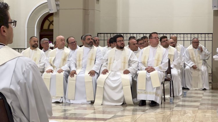 Diocese de Guaxupé celebra o Ano Sacerdotal com renovação e oração pelos padres