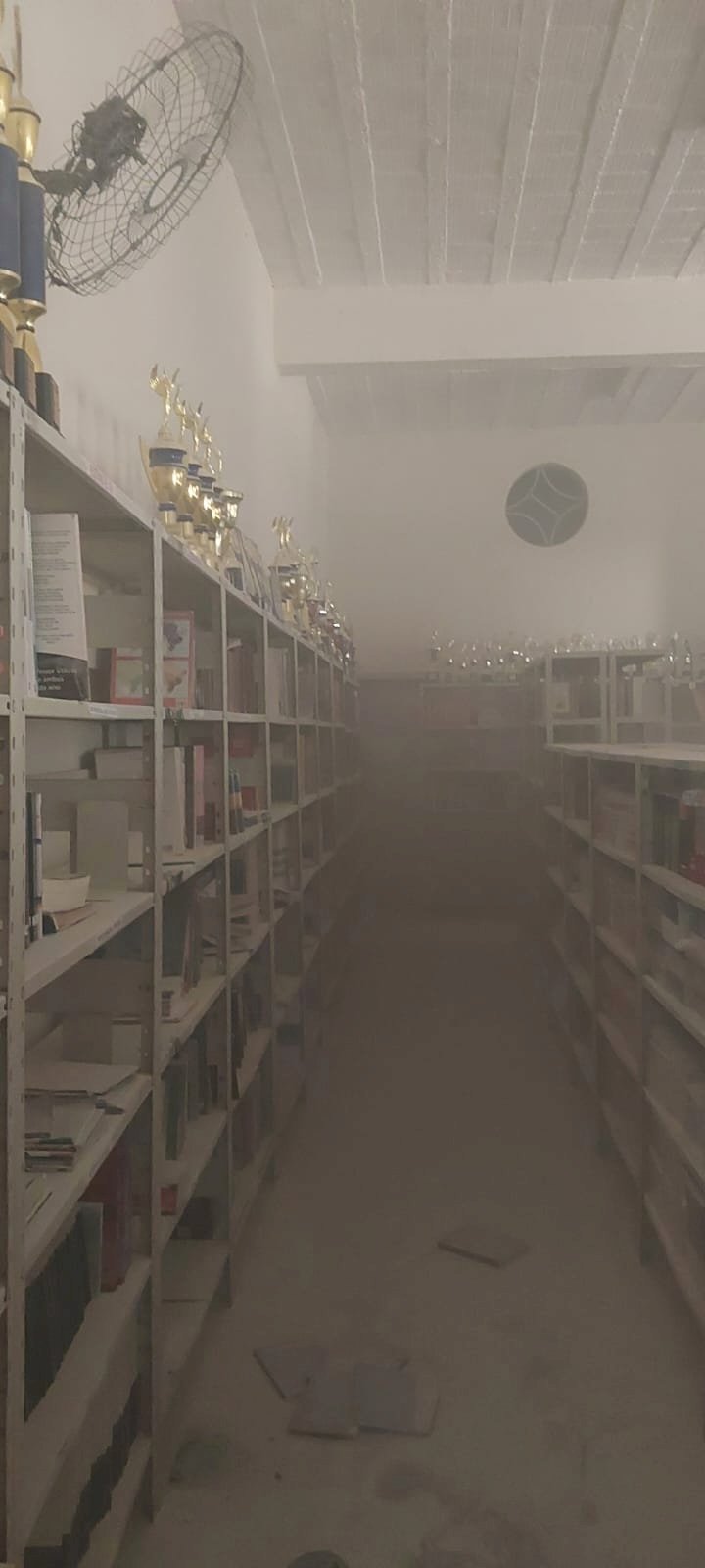 Bombeiros contêm princípio de incêndio na Escola ‘Ginásio’ em Guaxupé