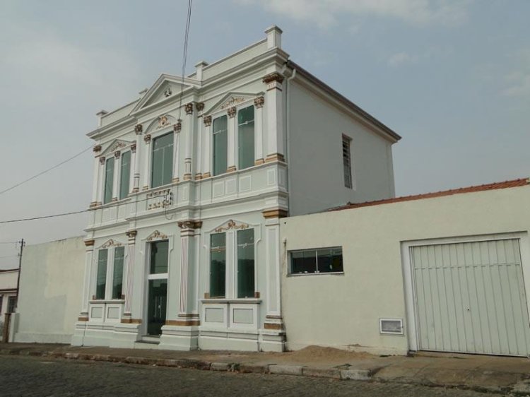 FAOP e Prefeitura de Guaxupé abrem inscrições para cursos gratuitos de arte e preservação cultural