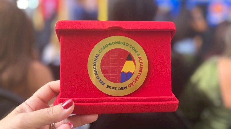 Guaxupé conquista Selo Ouro da Educação pelo segundo ano consecutivo em Brasília