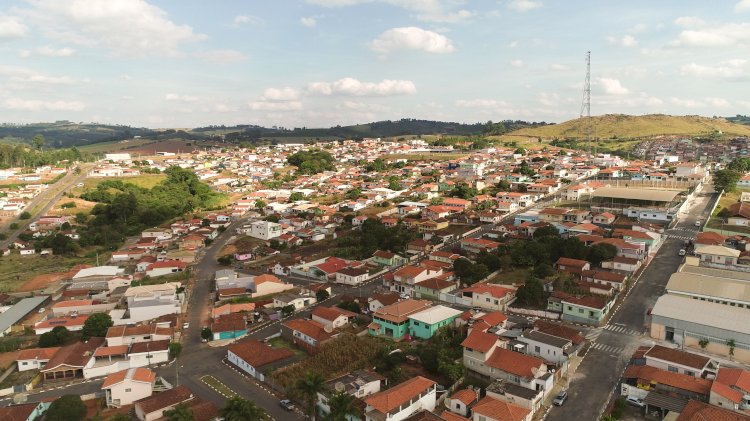 Prefeitura de São Pedro da União abre concurso público com salários de até R$ 17,6 mil