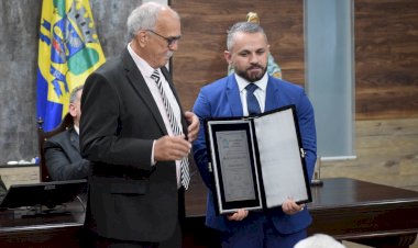 Delegado Marcelo Góes recebe  Título de Cidadão Jauense