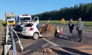 Grave acidente deixa quatro mortos  e um ferido em Piratininga