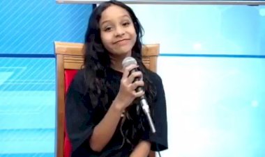 Cantora mirim de apenas 10 anos faz sucesso em Dois Córregos