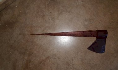 Mulher é arrastada em via pública e agredida a machadadas em Itaju; acusado é preso em Bariri