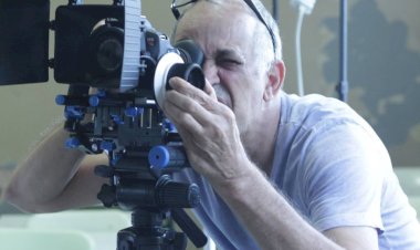 Escola Ativaz promove aula experimental de teatro na escola Ephigênia