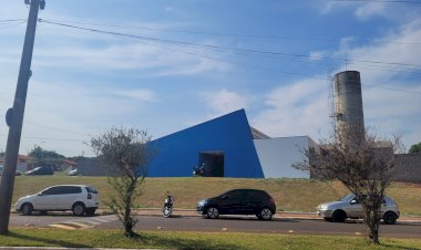 Creche recomenda que crianças fiquem em casa após surto de Covid-19 e conjuntivite em Bariri