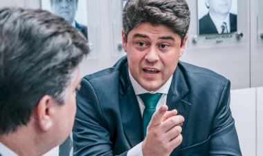 Abelardinho trocou seu carro particular após receber valores desviados da licitação de transbordo de lixo, revela investigação do Gaeco