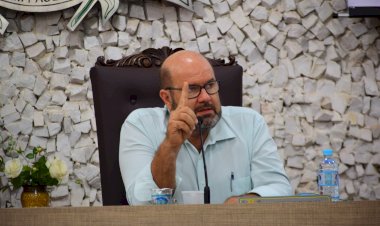 Presidente da Câmara alerta para “sumiço” de documentos da licitação da merenda escolar na Prefeitura de Bariri; “Isso insere um novo pedido de cassação”, diz Pegoraro