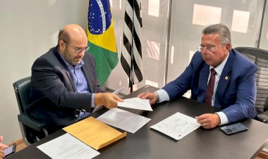 Airton Pegoraro visita Alesp e protocola demandas em prol de Bariri