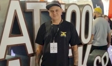 Tatuador baririense, João Geraldo, expõe na maior feira de tatuagem do mundo