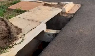 Homem quebra duas costelas após cair em bueiro sem proteção em Bauru