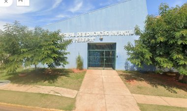 Mais de cem crianças ficam desamparadas em Itaju após prefeitura suspender creche para reforma; mães perdem dias de serviço e denunciam falta de planejamento da gestão Jerri-Pegorin