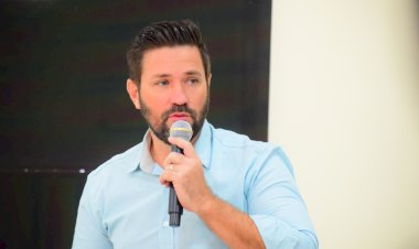 Leandro “puxa a orelha” do Executivo por polêmico projeto de diminuição da carga horária dos procuradores jurídicos sem redução salarial