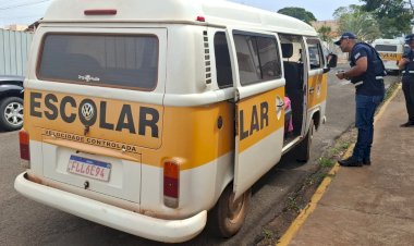 Fiscalização do DETRAN encontra irregularidades em veículos de transporte escolar; 38 autuações são aplicadas