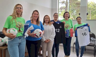 CPS e Apae recebem kits esportivos do Estado pela primeira vez, através da deputada Maria Rosas