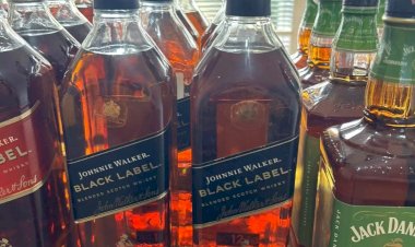 Dono de adega é preso com 104 garrafas de bebidas falsificadas e cigarros contrabandeados em Brotas