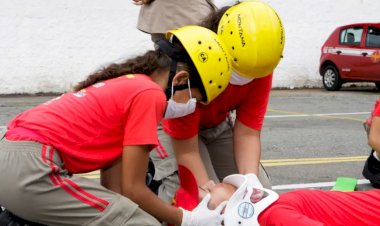 Corpo de Bombeiros de Bariri alerta sobre venda de curso para crianças, após denúncias de uso do nome da corporação; instituição responsável nega vínculo