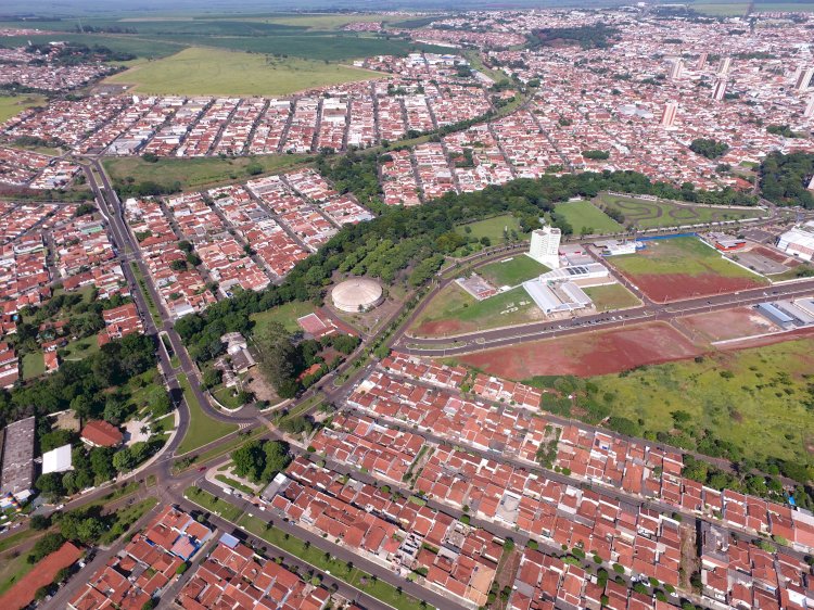 Gestão Ivan Cassaro cassa alvará de obras do Jardim Europa após loteamento jauense violar a lei e não apresentar projeto necessário para conter enchentes