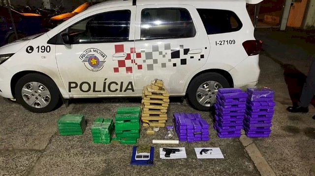 Casal é preso com mais de 100 quilos de maconha e arma falsa em Jaú