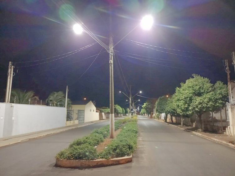 Itaju moderniza iluminação pública com substituição de lâmpadas comuns por LED