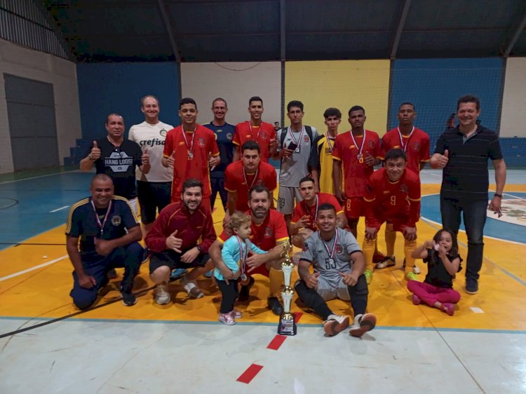 Futsal masculino de Itaju é vice-campeão da Copa Arealva Regional