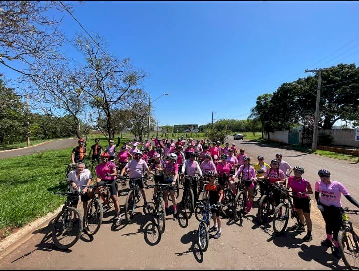 Grupo Bike Bariri realiza Pedal Outubro Rosa