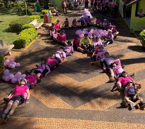 Grupo Bike Bariri realiza Pedal Outubro Rosa