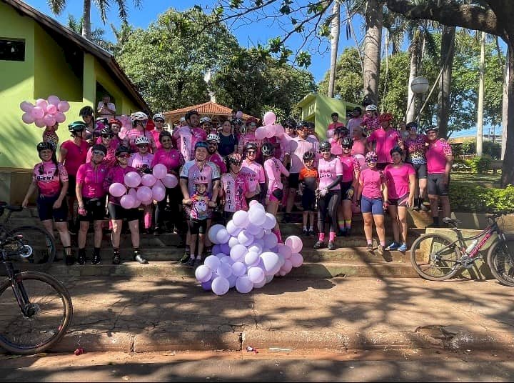 Grupo Bike Bariri realiza Pedal Outubro Rosa