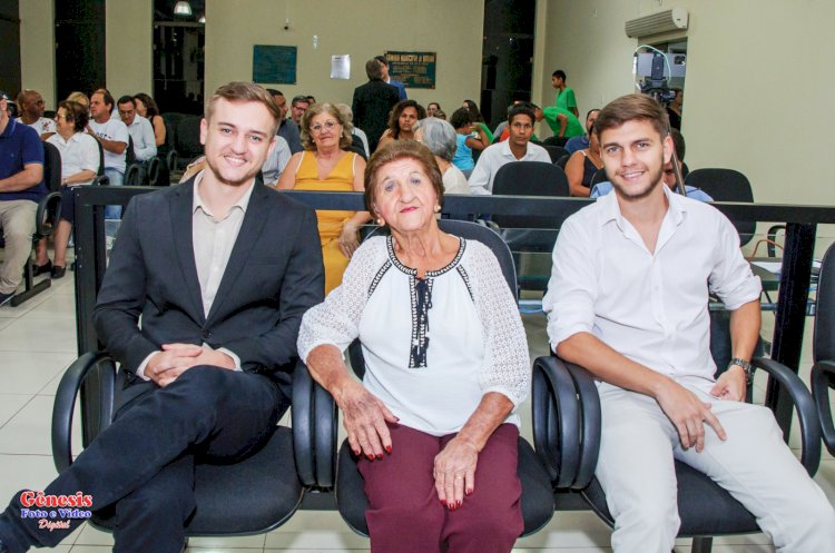 Nelsinho Batistão, idealizador do projeto “Troco Solidário”, recebe Medalha 16 de Junho na Câmara de Bariri