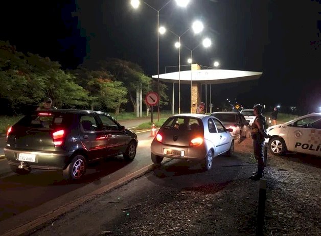 Dezesseis motoristas são multados por embriaguez ao volante em Itapuí