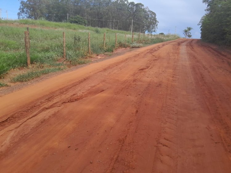 Servidores da saúde e moradores da zona rural e do Jardim Romero denunciam falhas na zeladoria urbana e cobram Setor de Infraestrutura