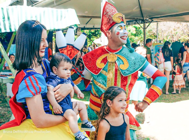 Bariri encerra a jornada da Feira Ao Ar Livro com recorde de público