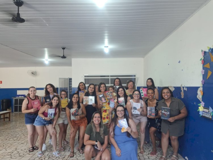 Clube do Livro “Livros e Amigos” Realiza Encontro Especial na Associação EducArte de Bariri