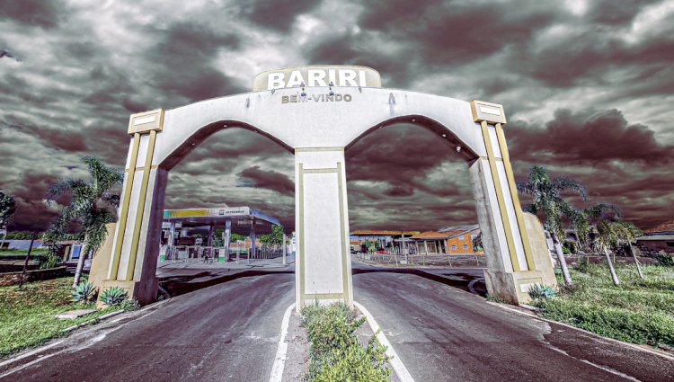 Bariri vive “segunda-feira do caos” na política, com exoneração de chefe de gabinete e vereador réu por suposta calúnia e perseguição contra mulheres