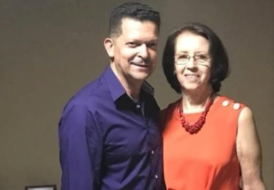 Jerri da Fátima não envia projeto de reajuste salarial dos professores de Itaju à Câmara e magistério amarga mais um mês de salário defasado