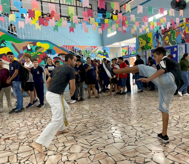 1ª Expogrêmio é sucesso na Escola Ephigênia