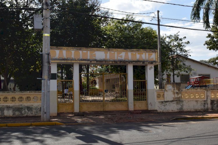 Mães questionam Diretoria de Educação sobre festa junina sem presença de pais na Emei 2