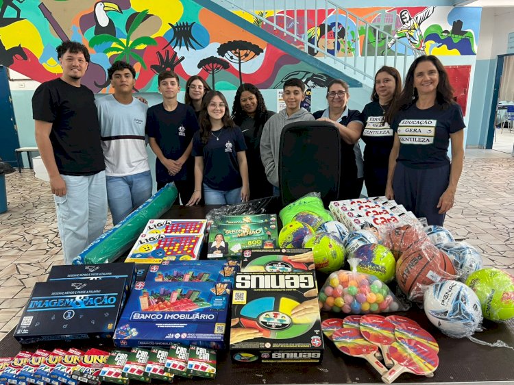 Grêmio estudantil da Escola Ephigênia recebe recurso por desempenho no Saresp