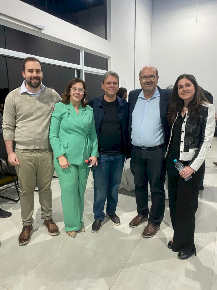 Governador Tarcísio de Freitas visita região para diplomar mais de 600 formandos do programa “Caminhos da Capacitação”