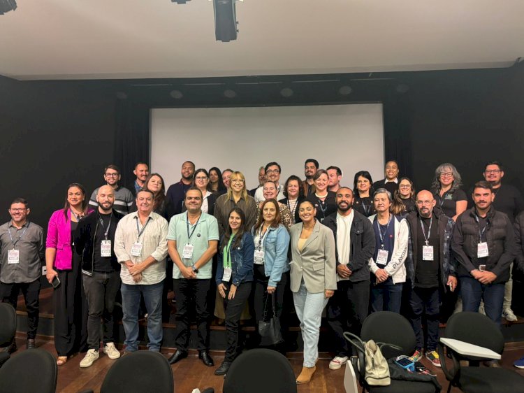 Bariri participa do encontro regional de gestores de cultura da região de Bauru